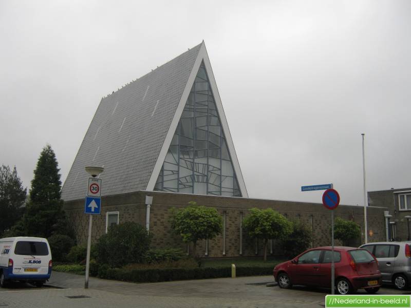 Capelle Aan Den Ijssel > Bermweg”></p>
<p>Capelle Aan Den Ijssel > Bermweg luchtfoto’s / foto’s Nederlandinbeeld.nl</p>
<p></center></br></p>
<p><center><img decoding=